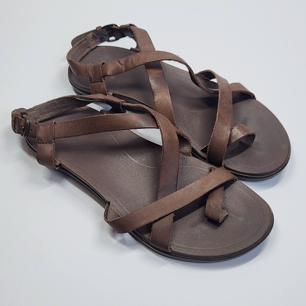 OluKai Upena Sandals Womens Size 7 Brown Leather Strappy Flat Buckle Casual
